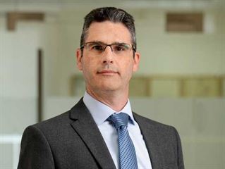 עמותת הצלחה פנתה לרשות ניירות ערך באמצעות עו"ד ערן שחם שביט ממשרד סבוראי-שחם-שביט כדי שתיבחן החלת חובת דיווח על חברות ציבוריות בקשר לאירועי הטרדה ופגיעה מינית הצלחה - לקידום חברה הוגנת
